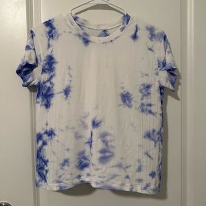 Lululemon Train to Be Short Sleeve Tee Shirt Size 4